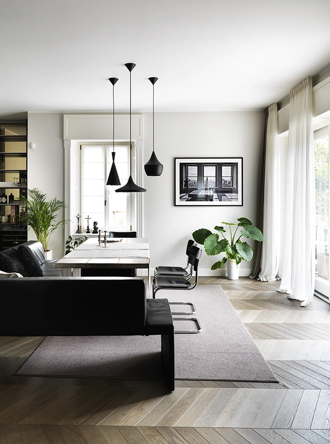 Thi công sàn gỗ xương cá NOËL Parquet tại biệt thự cao cấp